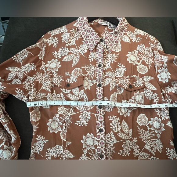 LOLA P. 100% RAYON BOHO BUTTON DOWN BLOUSE LONG SLEEVES Sz L A166 - Picture 5 of 9